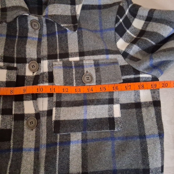 Mystree Black, White and Blue Plaid Shirt Jacket Size Small - Picture 6 of 13